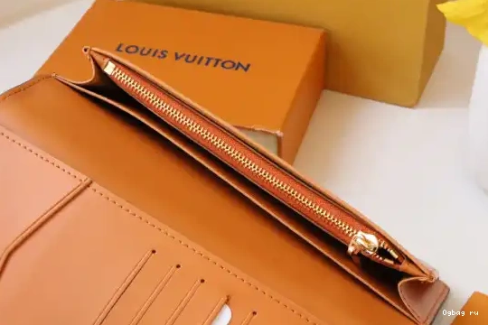 WALLET VERTICAL VUITTON LOUIS 0607